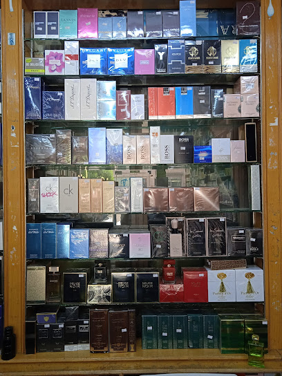 عطور الوسيم - Saudi Arabia|Yanbu 46435|Al-Aziziah|25FQ+7XH