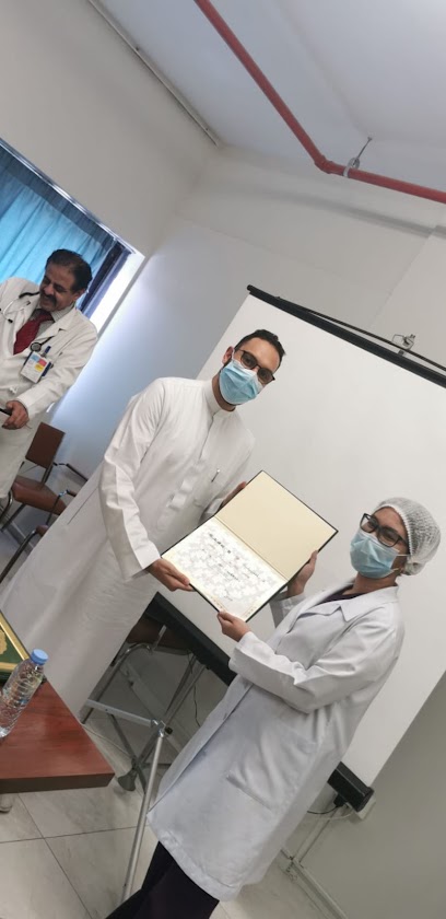 مستشفى ابو زنادة AbuZinadah Hospital - Saudi Arabia|Jeddah 21462|مستشفي ابوزنادة شارع المدن.متفرع من شارع|Hael