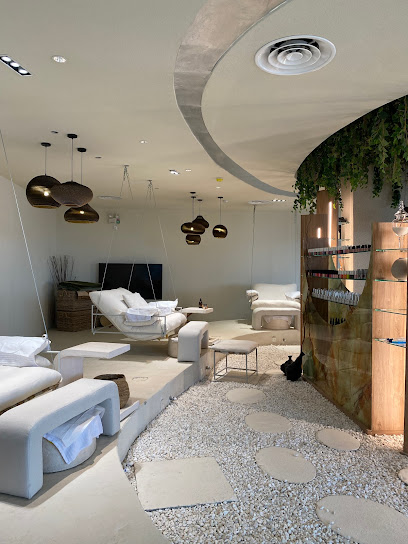Hush Nail Spa & Getaway - Saudi Arabia|Al Khobar 34227|Al Rakah Al Janubiyah|6079 Prince Sultan Road