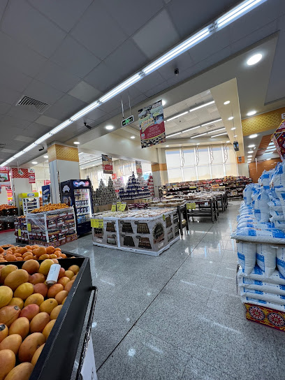 أسواق عبدالله العثيم |Abdullah Alothaim Markets - Dammam Saudi Arabia|تقاطع شارع أبو بكر|مع|King Fahd Road